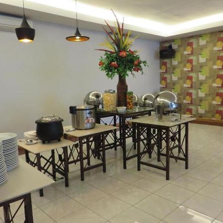 Insumo Palace Hotels & Resorts Кедири Экстерьер фото